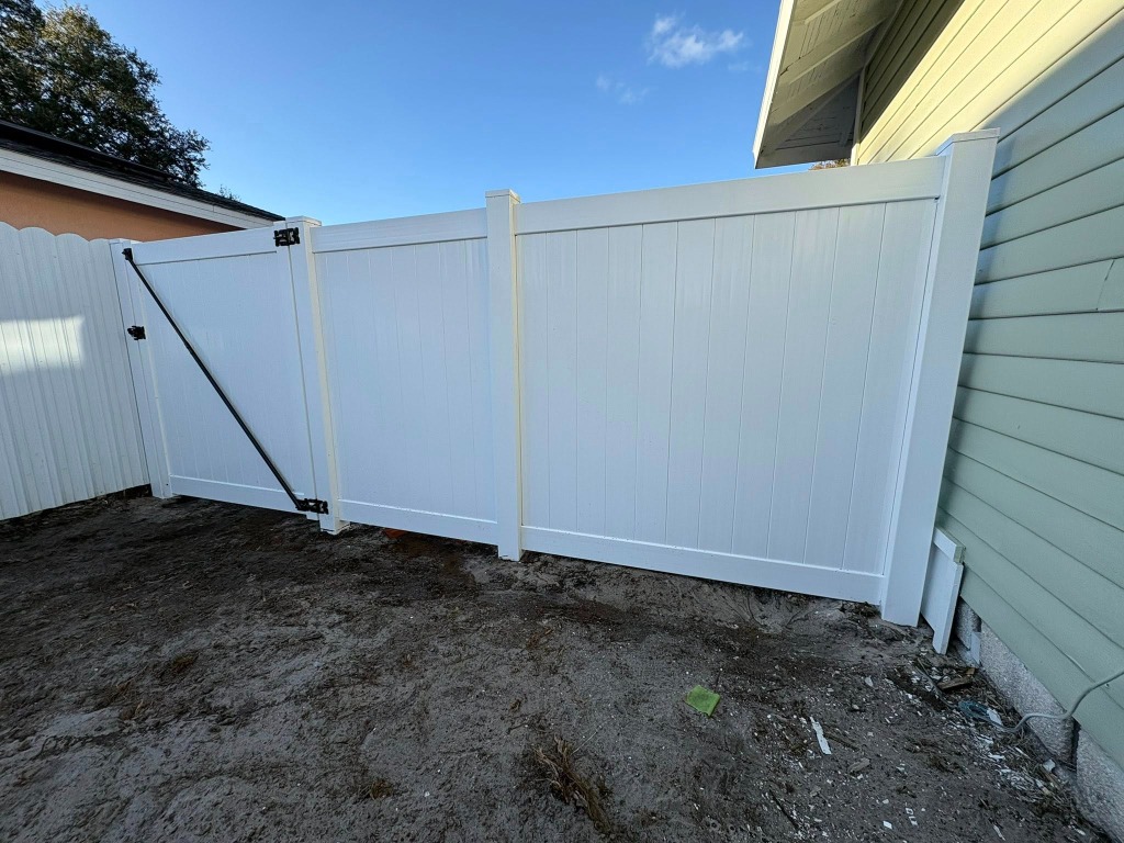 High-quality white vinyl privacy gate